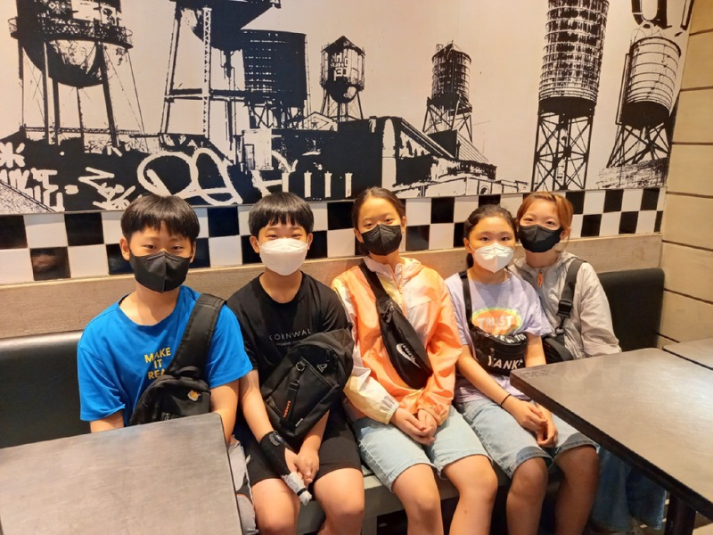 KakaoTalk_20221105_181638979_05.jpg
